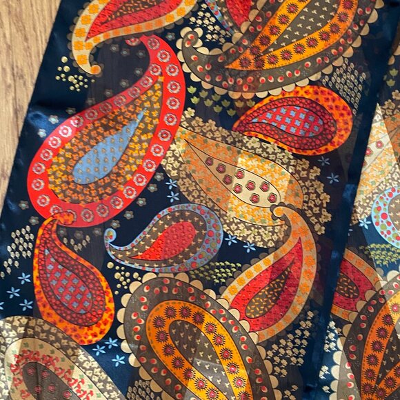 2/$20 π Careta Vintage Oldstock Sheer Scarf with Red and Orange Paisley Pattern - Picture 8 of 10